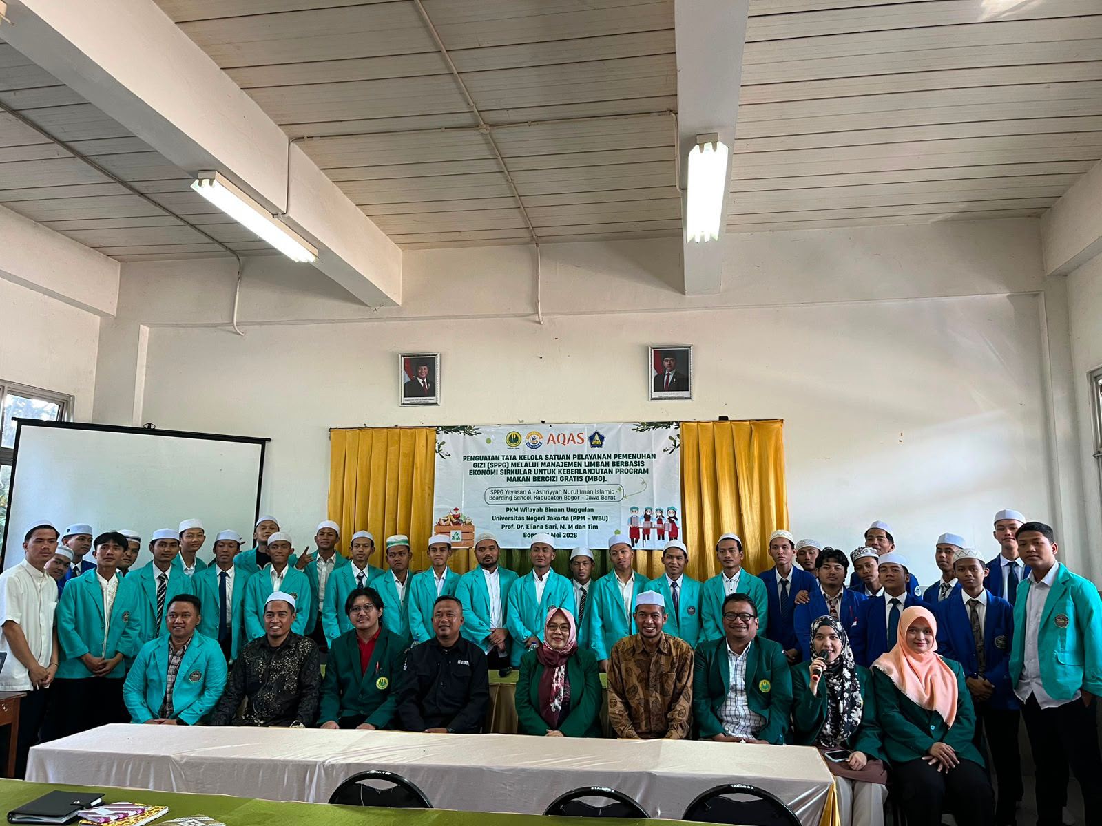 Dukung Program MBG, UNJ Hibahkan Mesin Pembubur Maggot untuk Pengelolaan Limbah Berbasis Ekonomi Sirkular